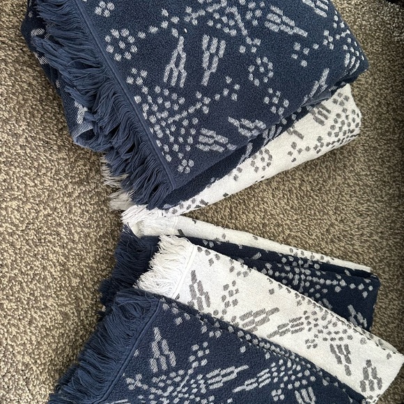 Blue and Gray Patterned Rug - Picture 2 of 5